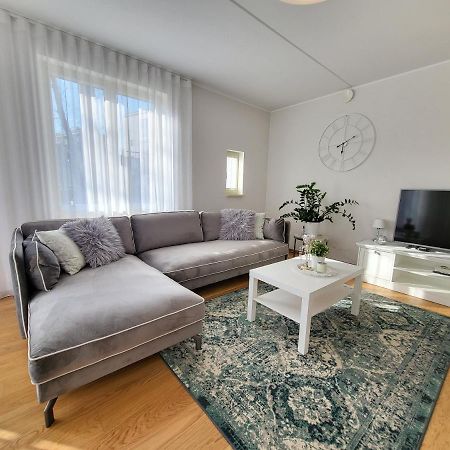 City Center Bright Home Tallinn Exterior photo